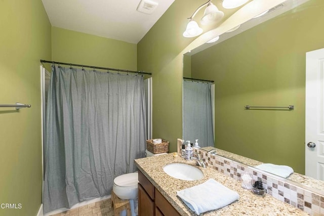 10909 Rainwater Ln, Bakersfield, CA 93306 - bathroom with toilet, visible vents, vanity, and curtained shower