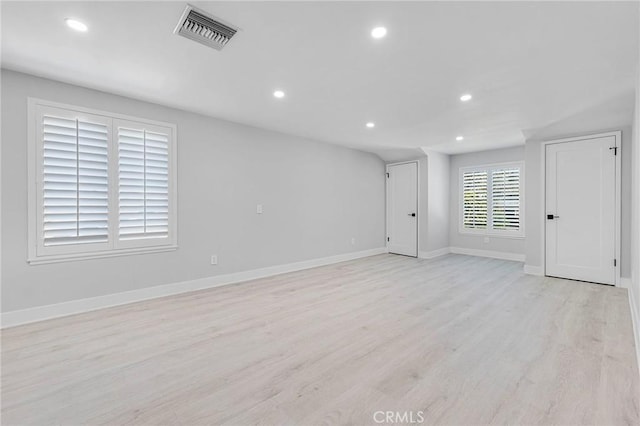 20500 Blairmoore St, Chatsworth, CA 91311 - spare room featuring light wood finished floors, baseboards, and recessed lighting