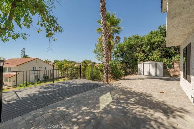 20500 Blairmoore St, Chatsworth, CA 91311 - view of patio