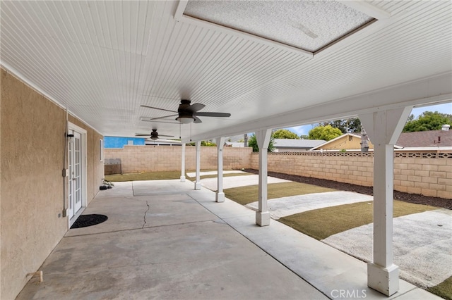 view of patio with ceiling fan and a fenced backyard