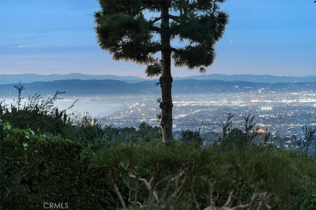 12 Bowie Rd, Rolling Hills, CA 90274 - view of mountain background