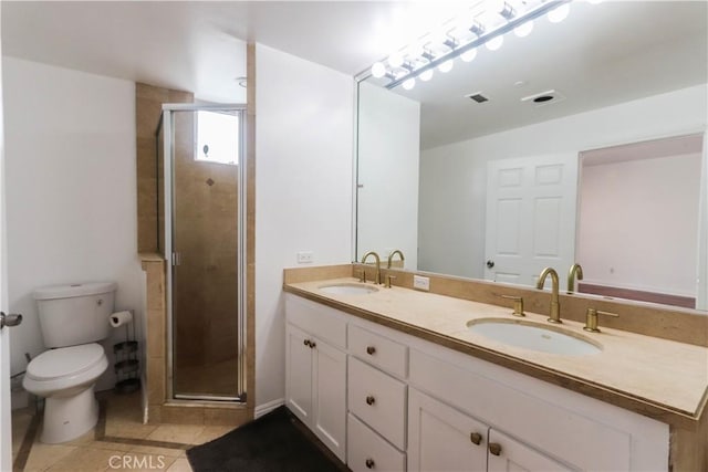 1020 Hilldale Ave, West Hollywood, CA 90069 - bathroom featuring toilet, visible vents, a sink, and a stall shower