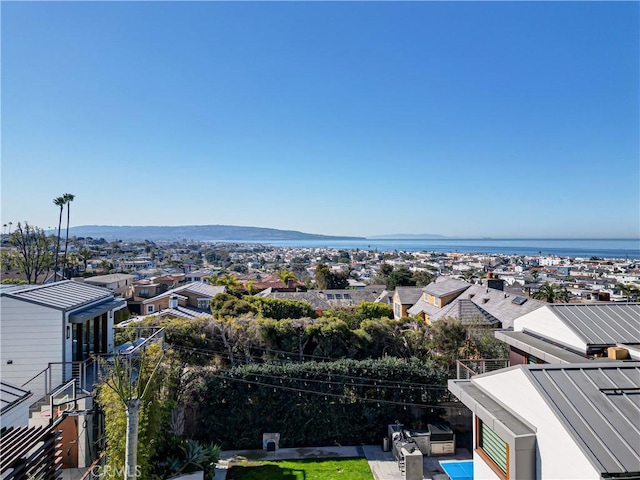 812 8th St, Manhattan Beach, CA 90266 - drone / aerial view featuring a residential view