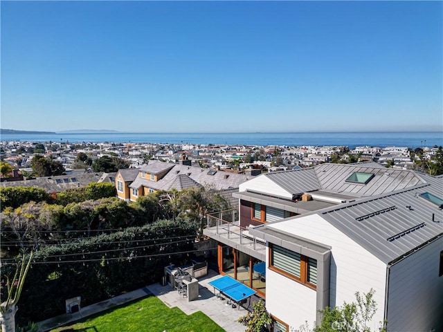 812 8th St, Manhattan Beach, CA 90266 - drone / aerial view featuring a water view