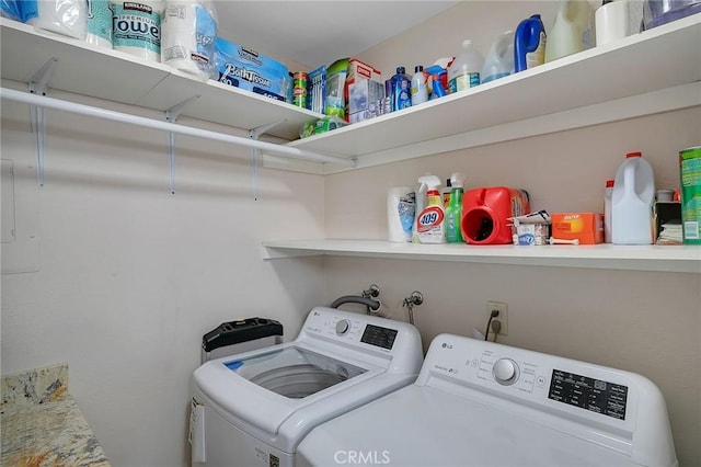 21650 Burbank Blvd Unit 111, Woodland Hills, CA 91367 - washroom featuring washer and clothes dryer and laundry area