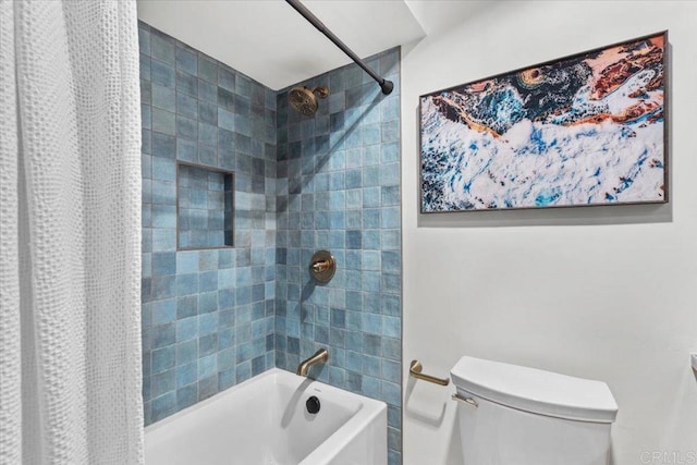 2715 Camino Del Mar, Del Mar, CA 92014 - full bath featuring shower / tub combo with curtain and toilet