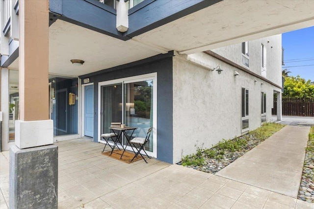 2715 Camino Del Mar, Del Mar, CA 92014 - view of patio