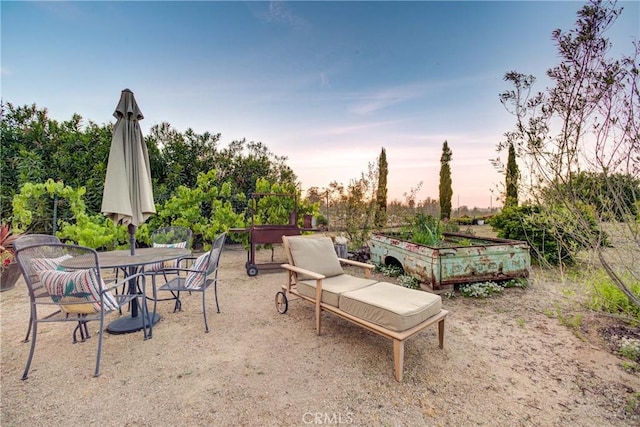 1160 Easy Ln, Nipomo, CA 93444 - view of patio / terrace featuring a garden