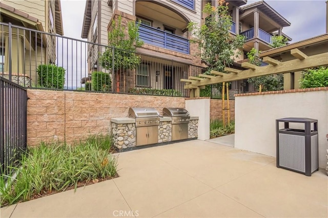 556 W Baseline Rd, Claremont, CA 91711 - view of patio featuring area for grilling and exterior kitchen