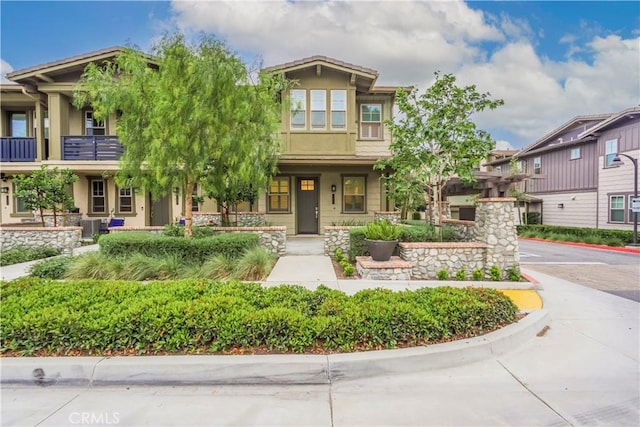 556 W Baseline Rd, Claremont, CA 91711 - view of front of house featuring stucco siding and central AC unit