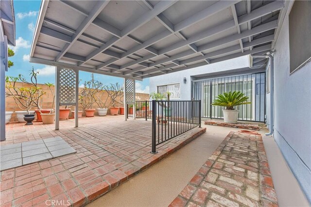 20908 New Hampshire Ave, Torrance, CA 90502 - view of patio with fence