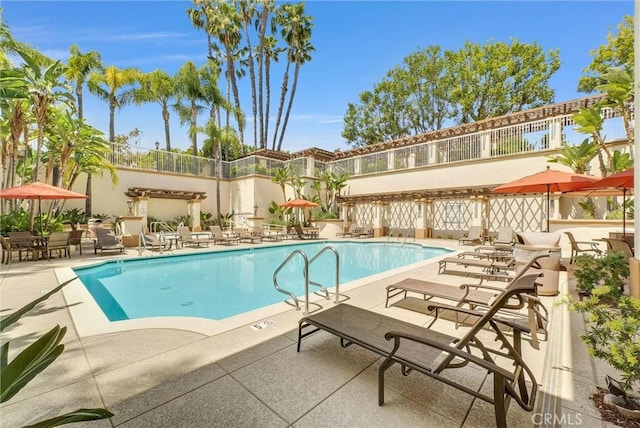 2960 Champion Way Unit 2706, Tustin, CA 92782 - community pool featuring a patio