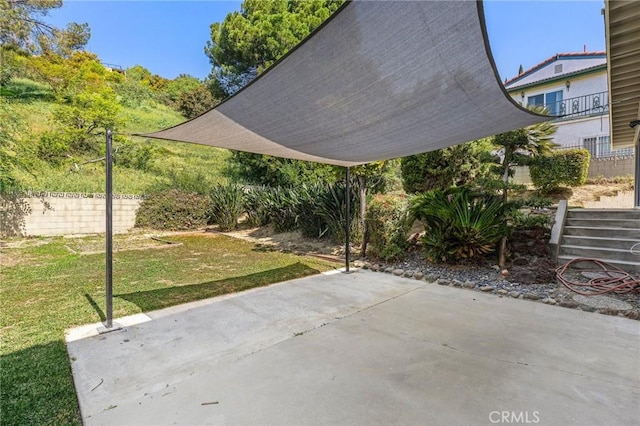 851 Crest Vista Dr, Monterey Park, CA 91754 - view of patio / terrace