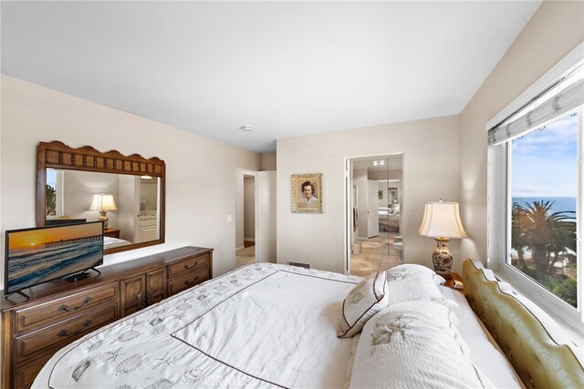 411 Avenida Granada Unit 4F, San Clemente, CA 92672 - bedroom with connected bathroom