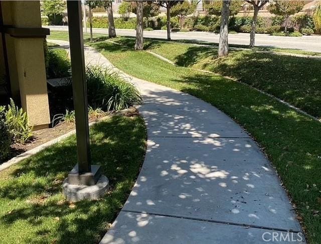 11433 Mountain View Dr Unit 62, Rancho Cucamonga, CA 91730 - surrounding community featuring a yard