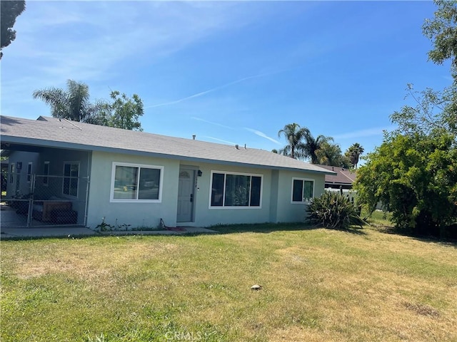 2998 Mary St, Riverside, CA 92506 - view of front of property featuring a front yard and stucco siding