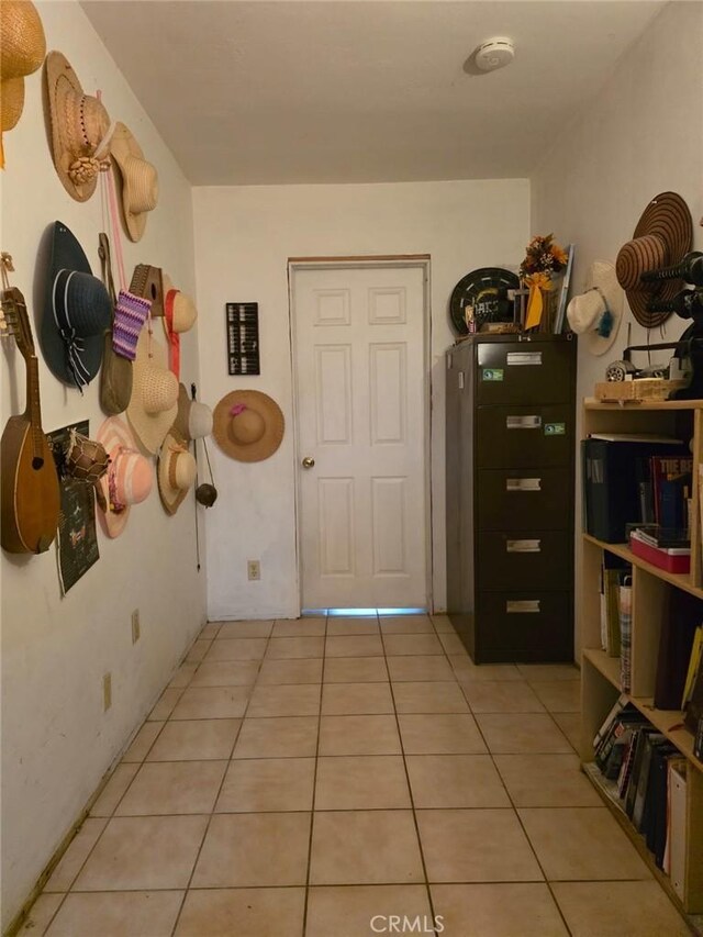 2998 Mary St, Riverside, CA 92506 - hall with light tile patterned floors