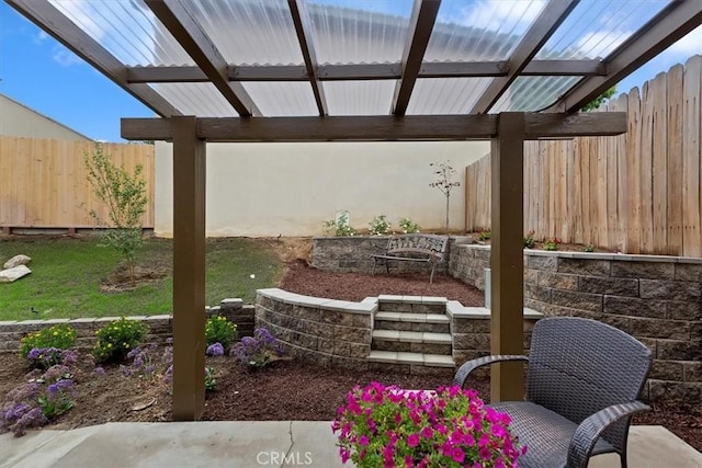 810 Hacienda Dr, Riverside, CA 92507 - view of patio with a pergola and a fenced backyard