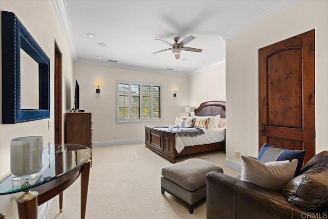 bedroom featuring ceiling fan, baseboards, ornamental molding, light carpet, and recessed lighting