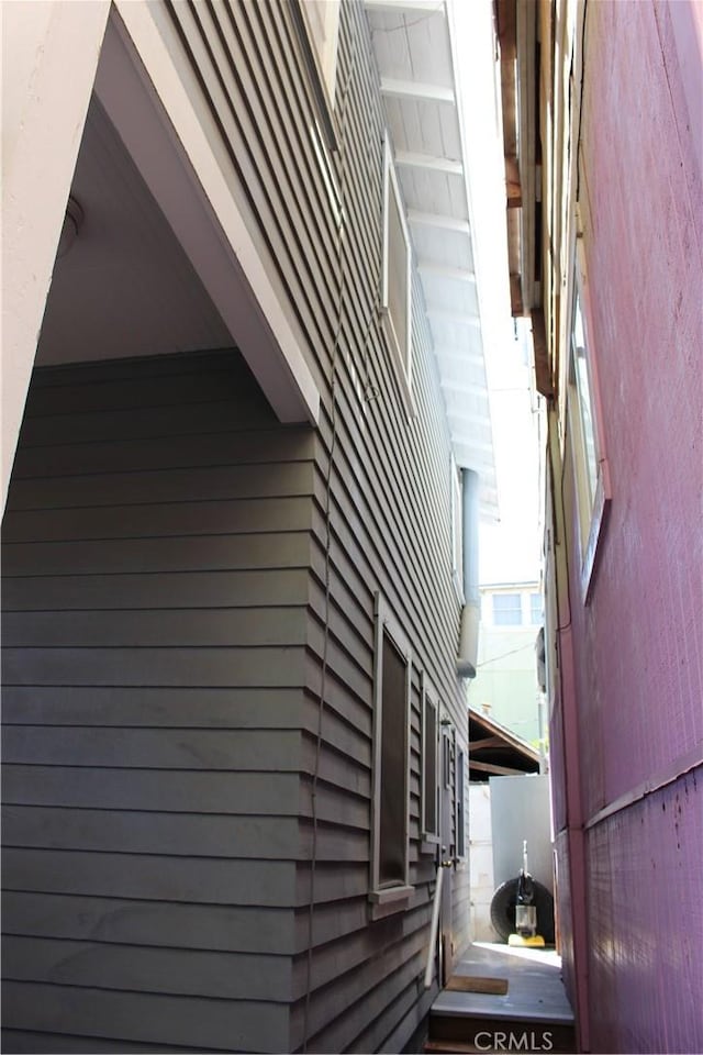 view of side of home