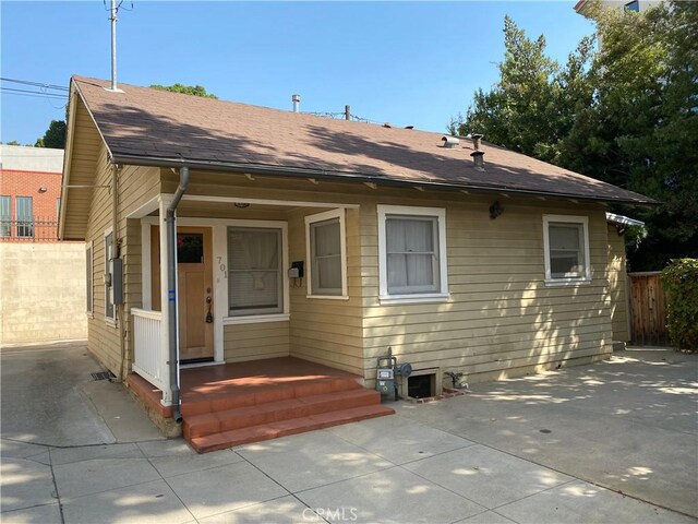 697 Mira Monte Pl, Pasadena, CA 91101 - photo 3