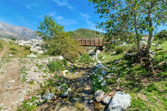 37547 Oak Glen Rd, Oak Glen, CA 92399 - exterior space featuring a mountain view