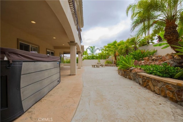 29515 Longhorn Dr, Canyon Lake, CA 92587 - view of patio featuring a hot tub and fence