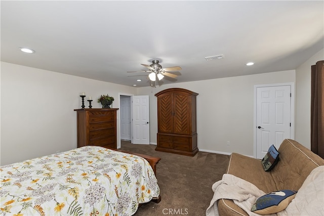 bedroom with visible vents, baseboards, carpet floors, recessed lighting, and a ceiling fan