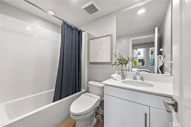 845 S Grable Cir, Orange, CA 92868 - full bath featuring visible vents, toilet, vanity, and shower / tub combo with curtain