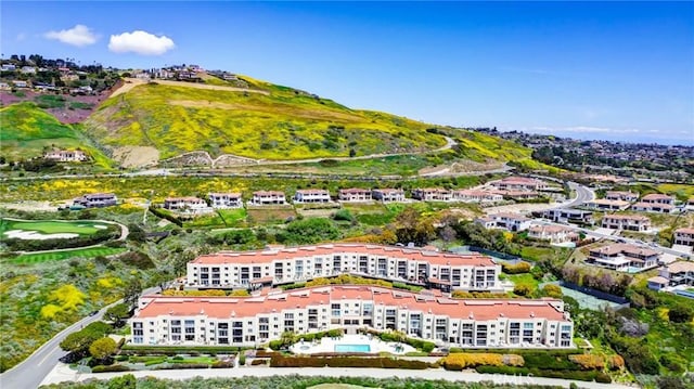 drone / aerial view featuring a mountain view