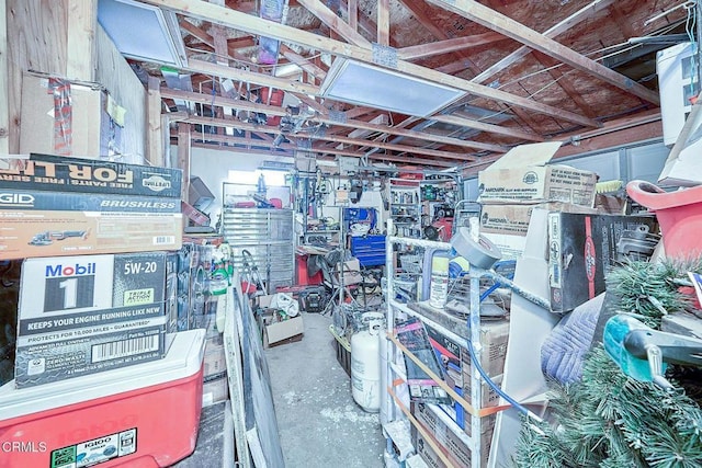 10298 Custer Ave, Lucerne Valley, CA 92356 - photo 45