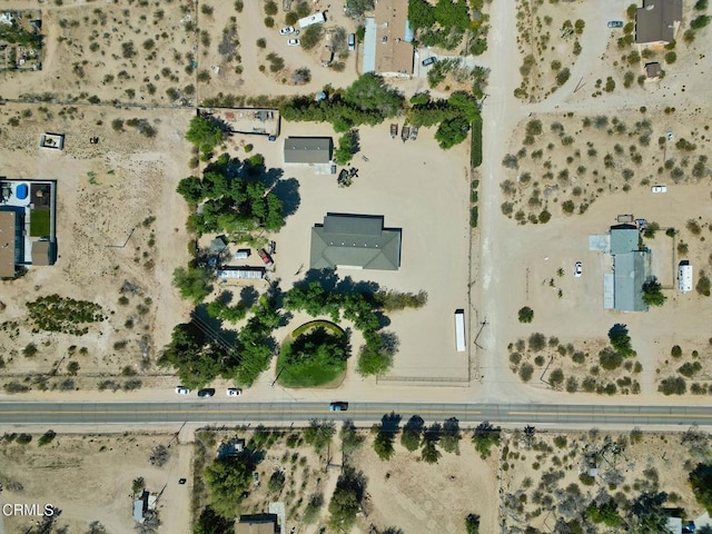 10298 Custer Ave, Lucerne Valley, CA 92356 - photo 11