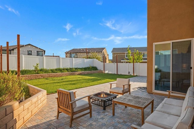 835 Orangedale Ave, Redlands, CA 92374 - view of patio / terrace with an outdoor fire pit and a fenced backyard