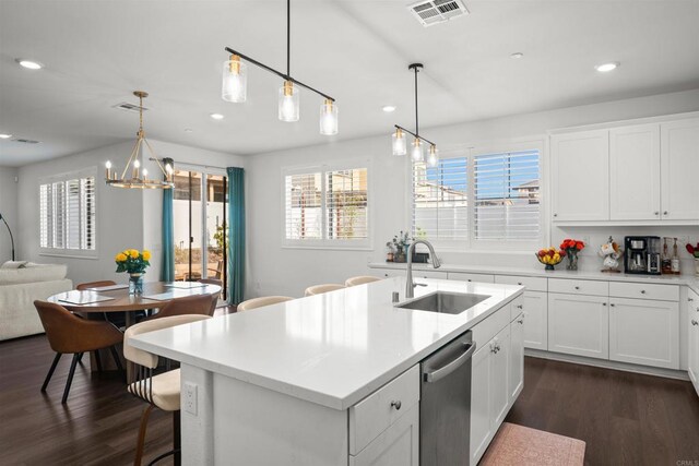 835 Orangedale Ave, Redlands, CA 92374 - kitchen featuring a chandelier, visible vents, recessed lighting, and a sink