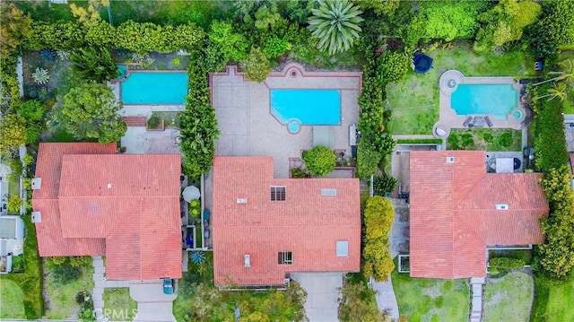 1446 Via Castilla, Palos Verdes Estates, CA 90274 - bird's eye view of a pool area