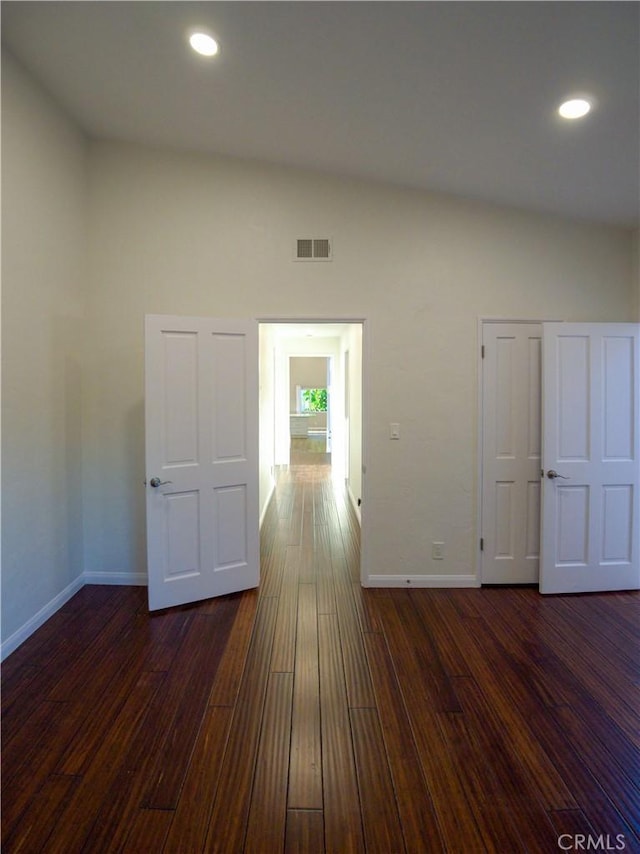 1446 Via Castilla, Palos Verdes Estates, CA 90274 - empty room with dark wood-type flooring, baseboards, and recessed lighting