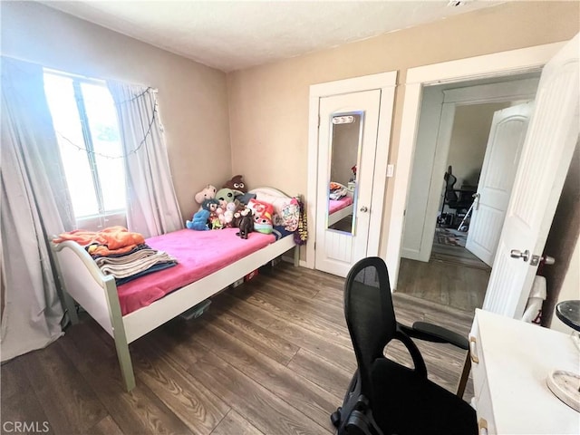 583 W G St, Colton, CA 92324 - bedroom with wood finished floors