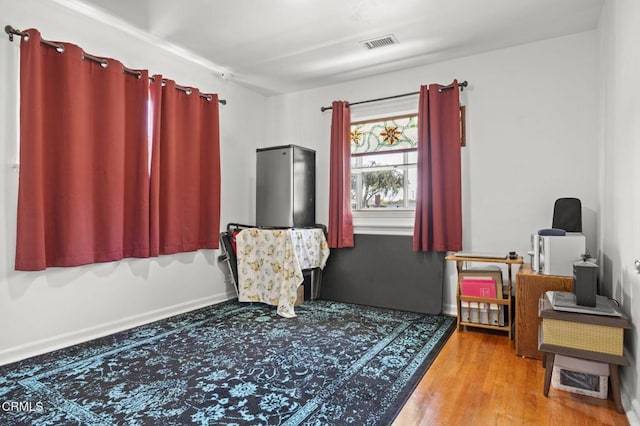 1213 Doris Ave, Oxnard, CA 93030 - bedroom with wood finished floors