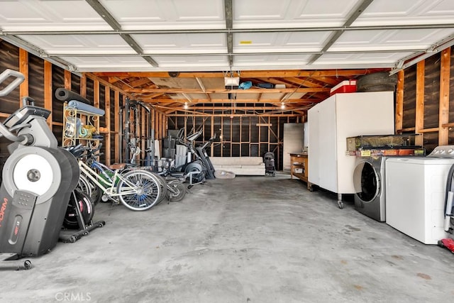 garage featuring washer / clothes dryer