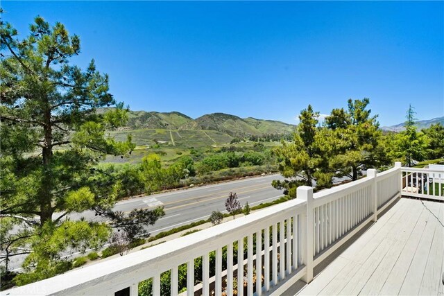 34440 Fawn Ridge Pl, Yucaipa, CA 92399 - wooden terrace with a mountain view