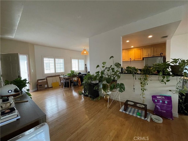 4437 Avocado St Unit 107, Los Angeles, CA 90027 - photo 3