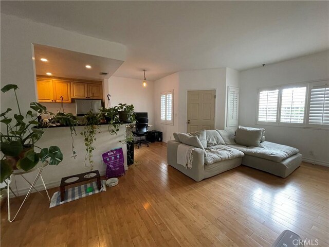4437 Avocado St Unit 107, Los Angeles, CA 90027 - photo 4