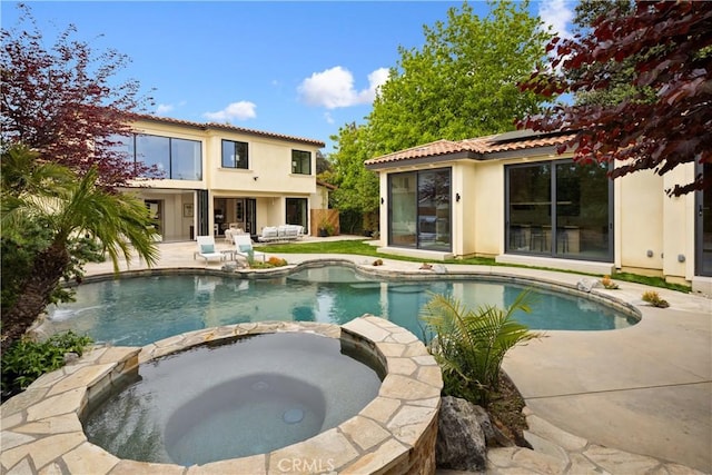 28 W La Sierra Dr, Arcadia, CA 91007 - view of swimming pool featuring a patio and a pool with connected hot tub