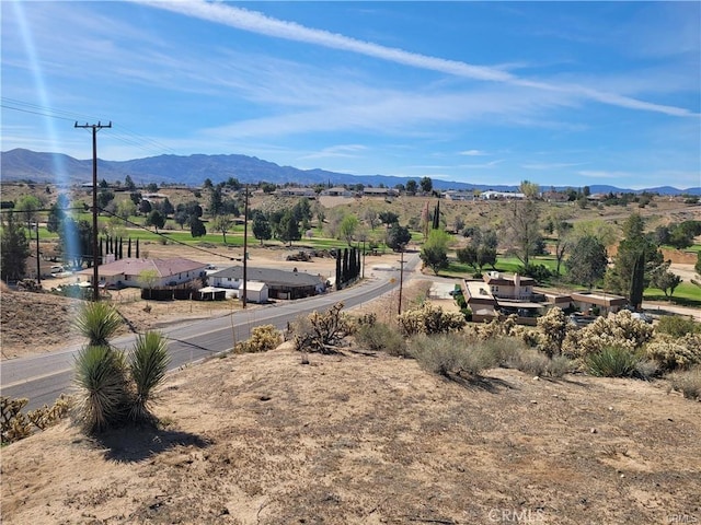 8782 Peach Ave, Hesperia, CA 92345 - view of mountain background