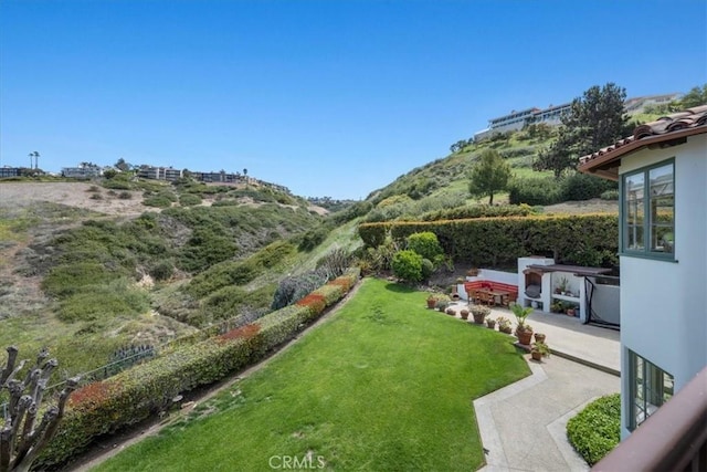 2839 Via Victoria, Palos Verdes Estates, CA 90274 - view of grassy yard with a patio