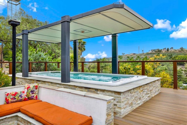 1710 Via Allondra, San Marcos, CA 92078 - deck featuring a jacuzzi