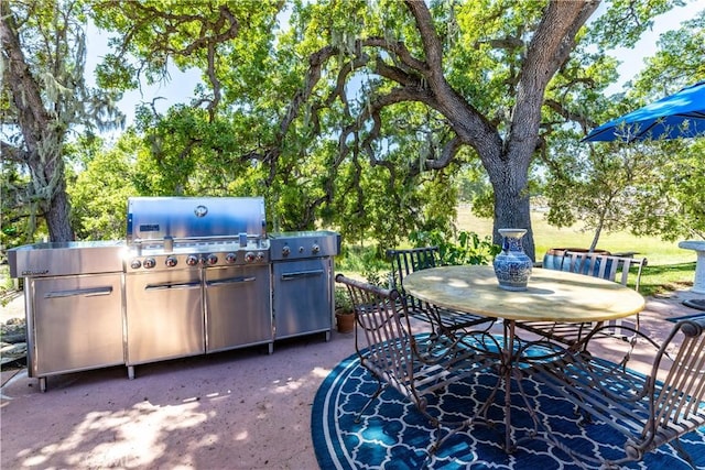 1015 Wild Oats Way, Templeton, CA 93465 - view of patio with outdoor dining area