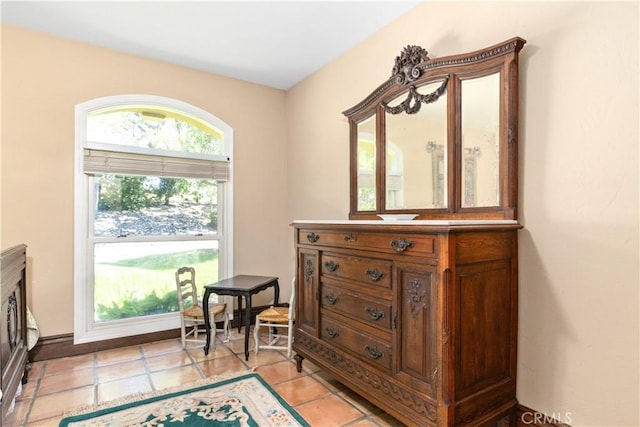 1015 Wild Oats Way, Templeton, CA 93465 - living area with light tile patterned flooring