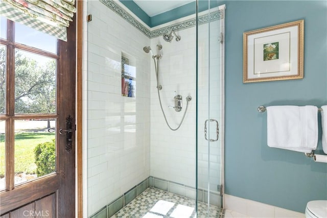 1015 Wild Oats Way, Templeton, CA 93465 - full bathroom featuring toilet, a shower stall, and baseboards