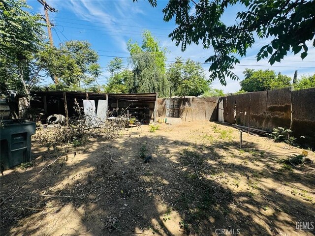 8116 Hallelujah St, Bakersfield, CA 93307 - photo 9